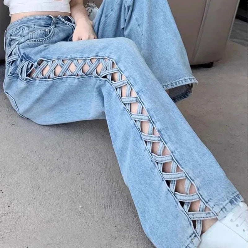 Calça Jeans Detalhe na Lateral